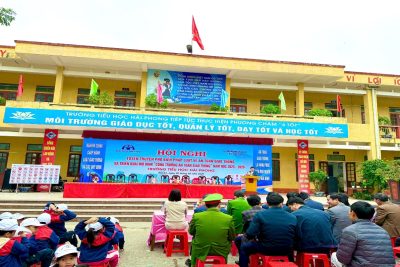 UỶ BAN NHÂN DÂN XÃ HẢI AN TỔ CHỨC HỘI NGHỊ TUYÊN TRUYỀN PHỔ BIẾN PHÁP LUẬT AN TOÀN GIAO THÔNG – TRIỂN KHAI MÔ HÌNH “CỔNG TRƯỜNG AN TOÀN GIAO THÔNG” NĂM HỌC 2025-2026.